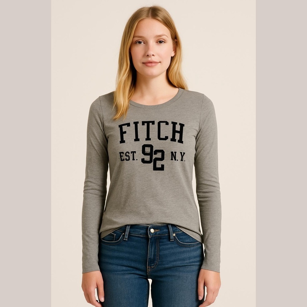 Abercrombie and Fitch Gray Tee Size Large Long Sleeve Classic Fitch Graphic NWOT